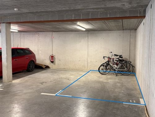                                         Staanplaats te koop in Brecht, € 25.000
