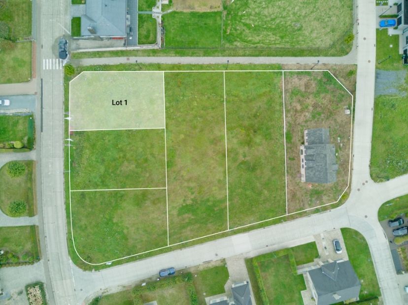 Terrain à vendre
                    à 9500 Ophasselt