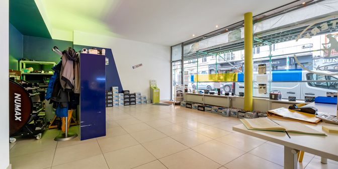 Bien professionnel à vendre à Rue Joseph Stallaert 34, 1180 Uccle