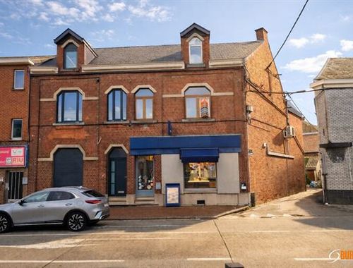                                         Bâtiment commercial à vendre à Anderlues, € 170.000
