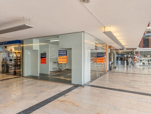                                         Commerce à vendre à Genk, € 89.000
