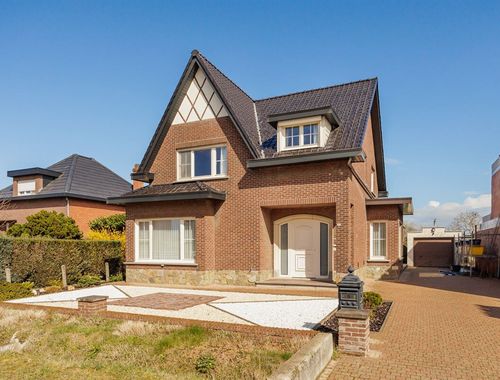                                         Maison à vendre à Heist-op-den-Berg, € 375.000
