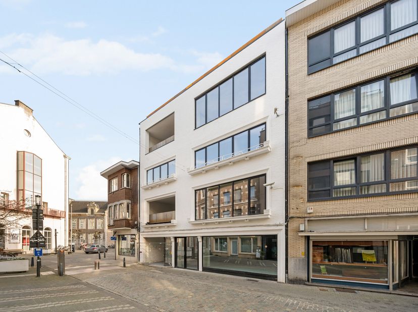 Residentie Maastrichterstraat bevindt zich op een toplocatie, midden in het levendige centrum van Hasselt. Dankzij de uitstekende ligging geniet u van