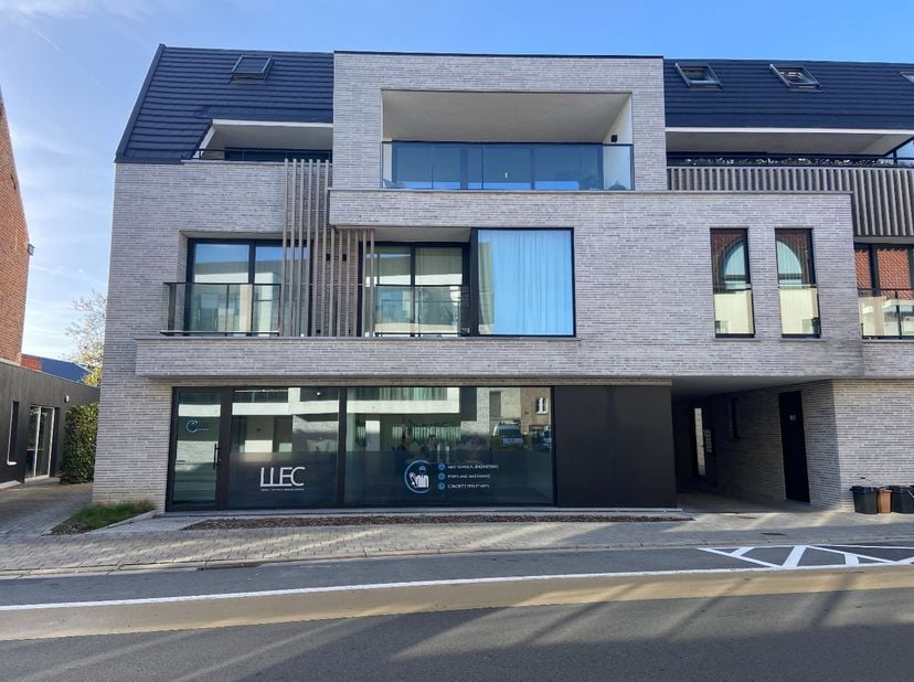 Appartement te huur in Henri Lebbestraat 36 bus 0.2,
                    8790 Waregem