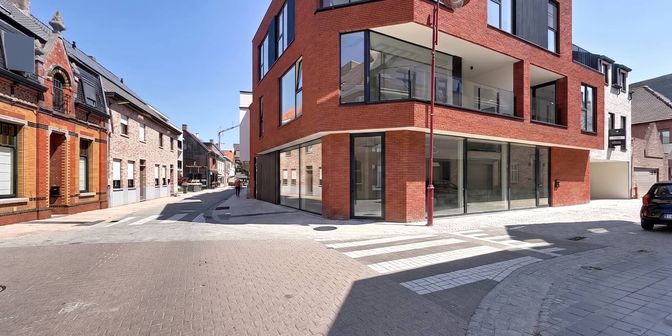 Bien professionnel à louer à Brevierweg 1, 9880 Aalter