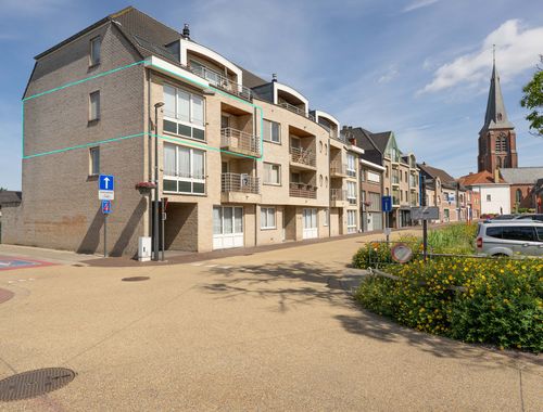                                         Appartement te koop in Meulebeke, € 325.000

