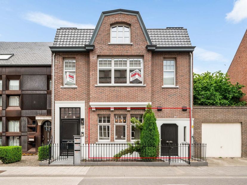 Uniek gelijkvloers appartement met zonnige tuin en ruime garage in hartje Geel<br />
<br />
Locatie: Gelegen in de Kollegestraat, midden in het cent