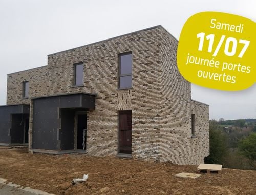                                         Woning te koop in Court-Saint-Etienne, € 489.500
