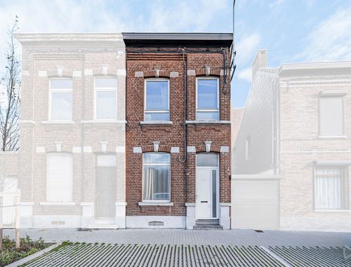                                         Woning te koop in Dampremy, € 127.000
