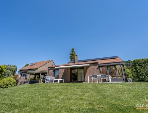                                         Villa à vendre à Ophain-Bois-Seigneur-Isaac, € 745.000
