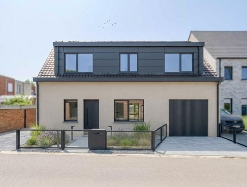                                         Bungalow te koop in Nijlen, € 247.000
