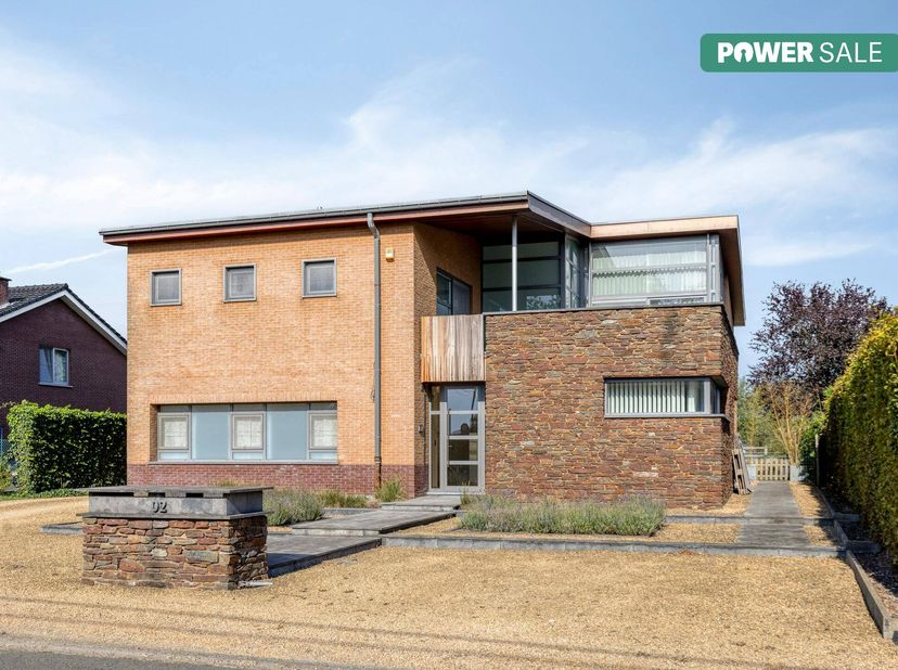 Huis te koop in Sint-Lambrechts-Herkstraat 102,
                    3500 Sint-Lambrechts-Herk