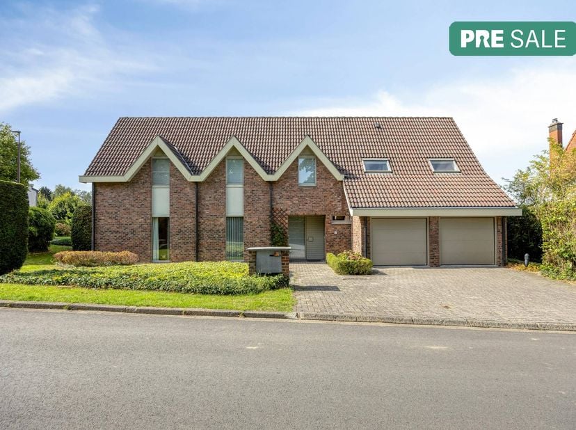 Huis te koop in Leeuwerikenlaan 22,
                    1652 Alsemberg