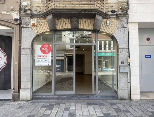                                         Handelspand te huur in Roeselare, € 3.000
