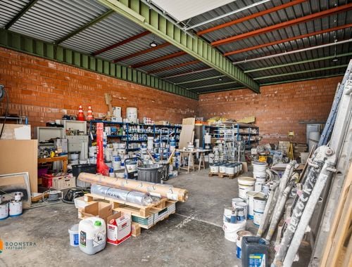                                         Magazijn zonder bureel te huur in Heist-op-den-Berg, € 975
