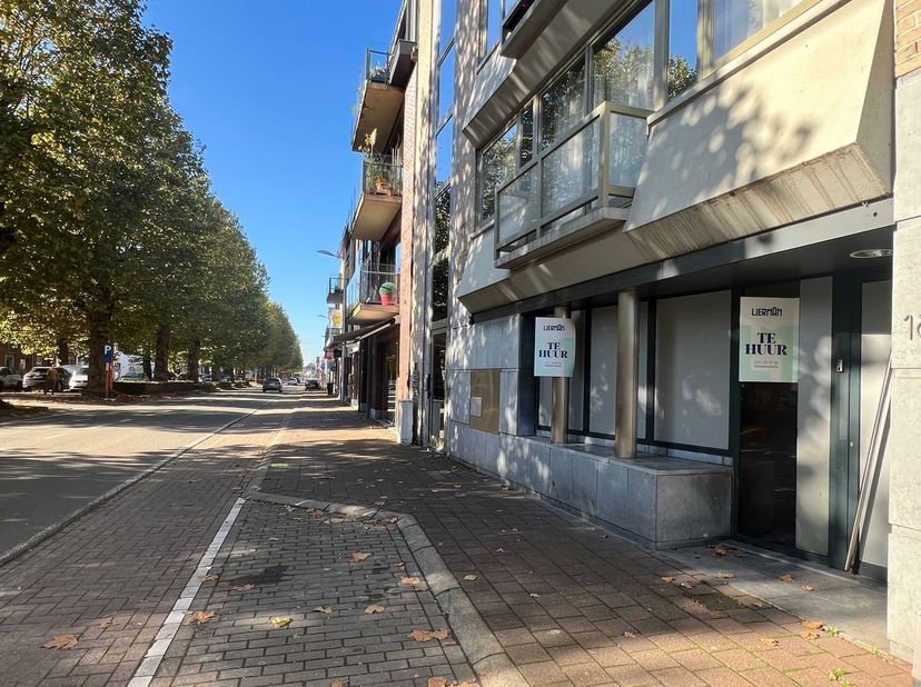 Bedrijfsvastgoed te huur in Groenlaan 18,
                    9550 Herzele
