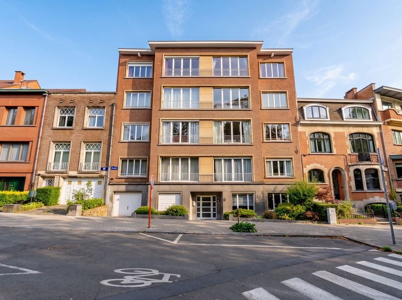 Appartement te koop in Avenue Wolvendael 113,
                    1180 Ukkel