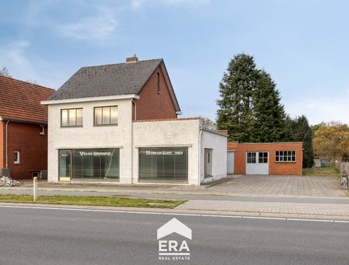                                         Handelspand met woonst te koop in Ellikom, € 249.000
