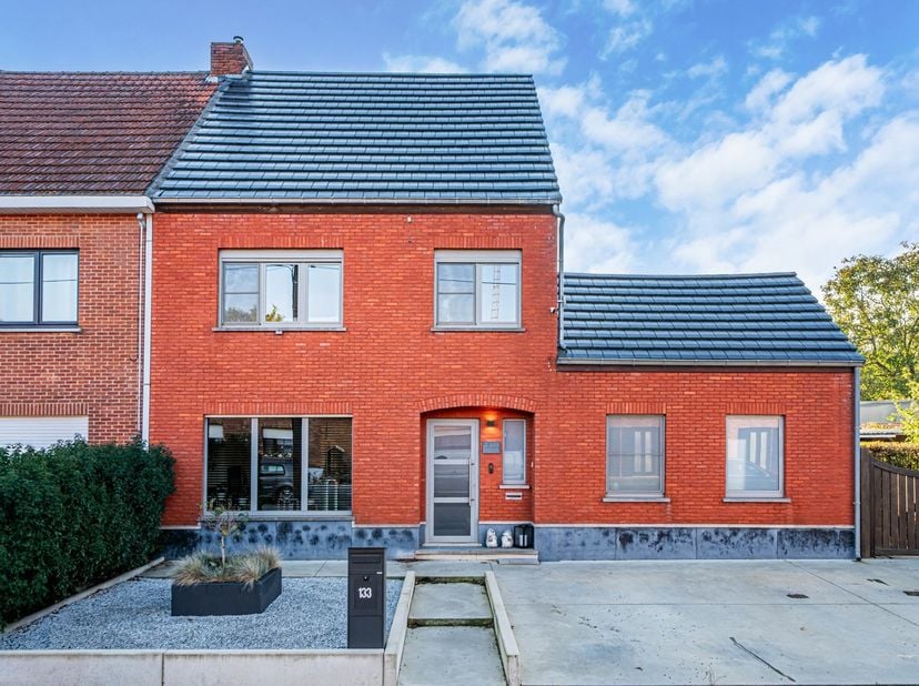 Huis te koop in Genebroek 133,
                    2450 Meerhout