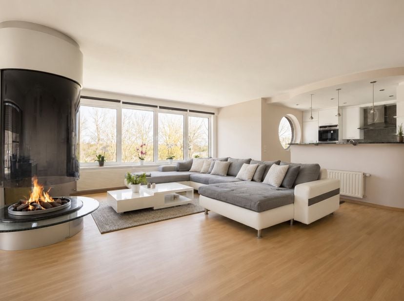 In een rustige, groene woonomgeving in Melsele, op wandelafstand van het centrum met winkels en horeca, bevindt zich dit indrukwekkende penthouse van