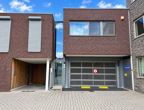                                         Staanplaats te koop in Hoboken, € 22.000
