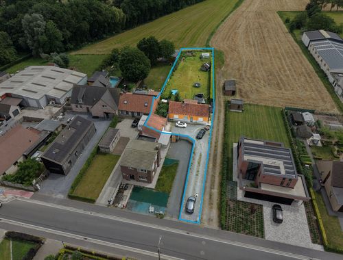                                         Maison à vendre à Waarschoot, € 350.000

