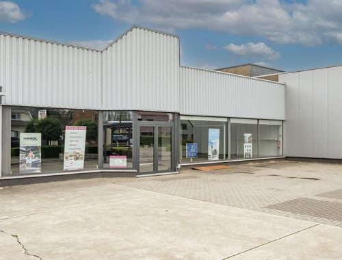                                        Handelszaak te huur in Essen, € 2.700
