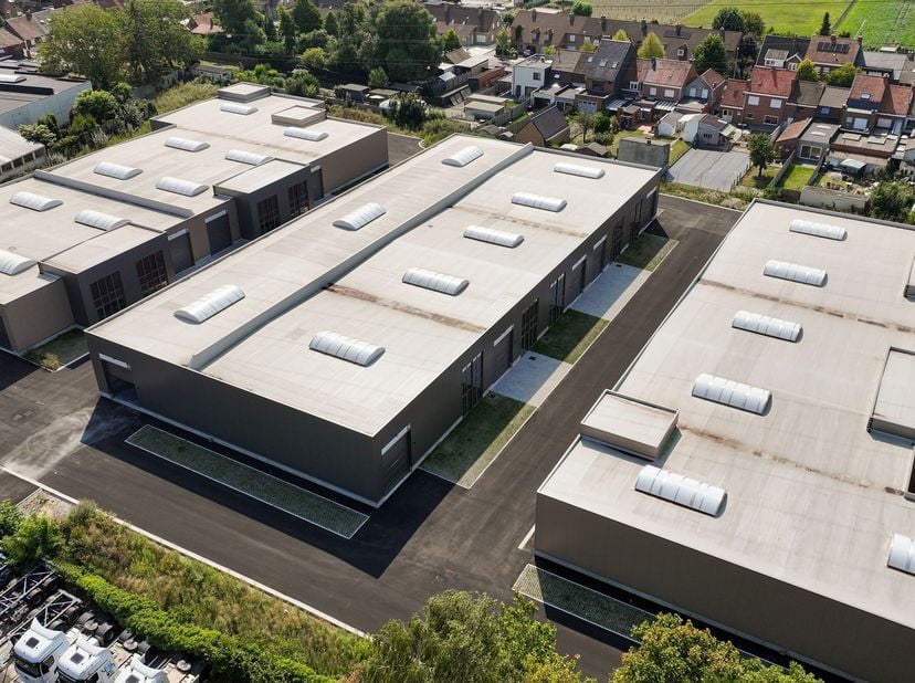 Uw ideale bedrijfsruimte in Businesspark De Posthoorn<br />
In het moderne businesspark De Posthoorn worden 6 KMO-units te koop aangeboden. Het park b