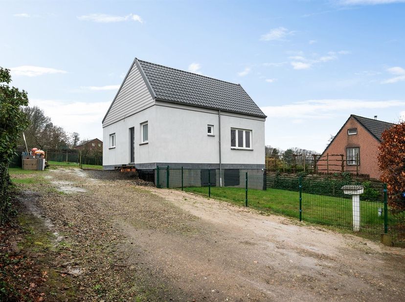Situation calme et verdoyante dans le Kaaskorf à Tielt-Winge, au milieu du Hageland, entouré de nature et de vie privée. Le quartier se caractérise pa