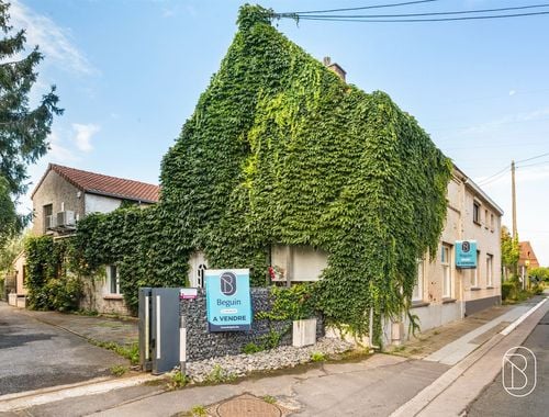                                         Woning te koop in Froyennes, € 239.000
