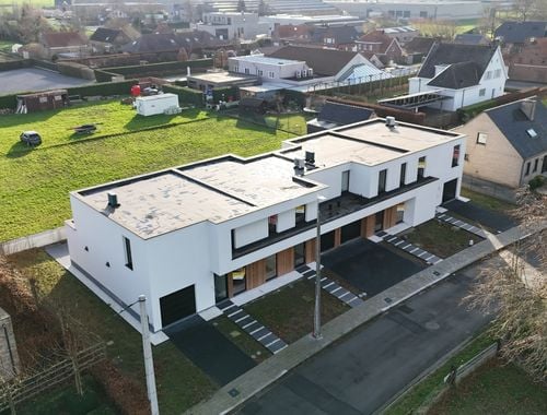                                         Woning te koop in Kortemark, € 433.500
