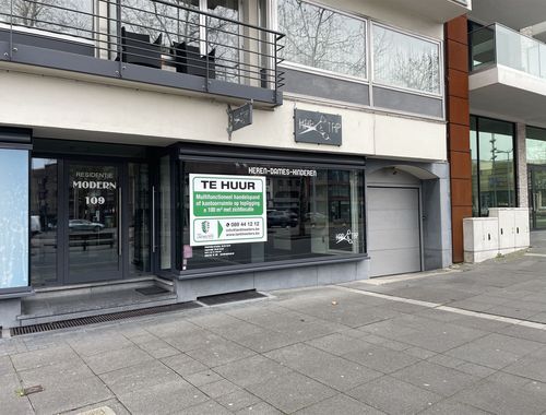                                         Bureaux à louer à Genk, € 1.150
