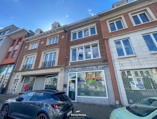                                         Commercieel Gebouw te koop in Tournai, € 219.000
