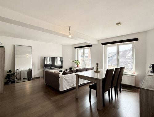                                         Appartement te koop in Ath, € 165.000
