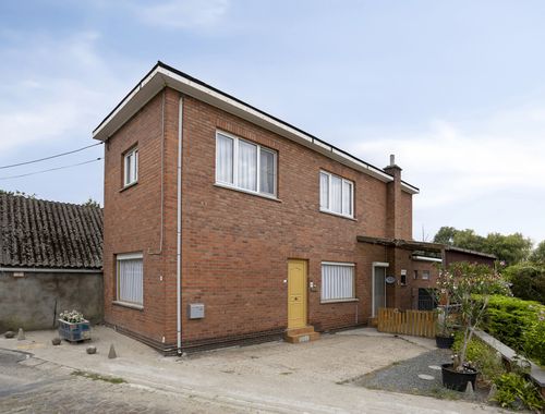                                         Eengezinswoning te koop in Wetteren, € 219.000
