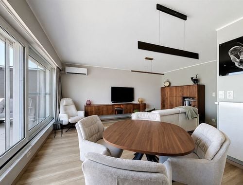                                         Penthouse te koop in Deurne, € 219.000
