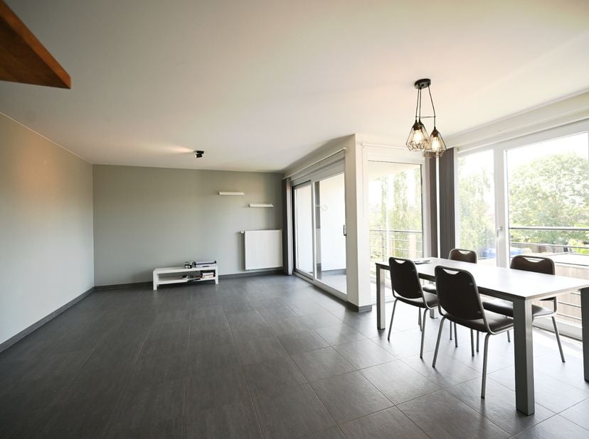 Appartement à louer
                    à 8850 Ardooie