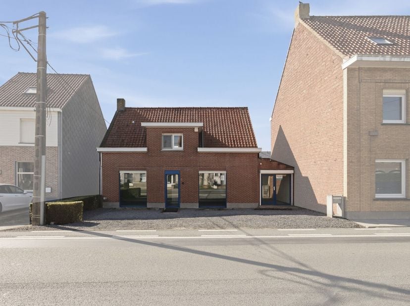 Huis te koop in ,
                    8580 Avelgem