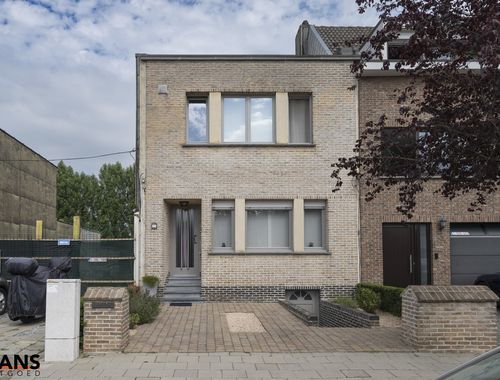                                         Maison à vendre à Merksem, € 429.000
