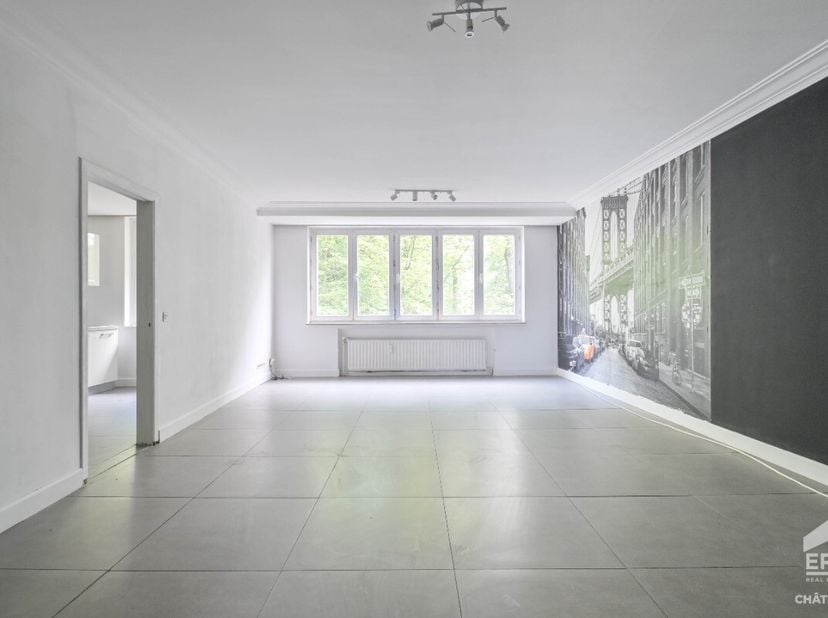 Koekelberg  appartement met 2 slaapkamers en terrassen te koopGelegen in een zeer gegeerde wijk van Koekelberg, recht tegenover de majestueuze Basilie