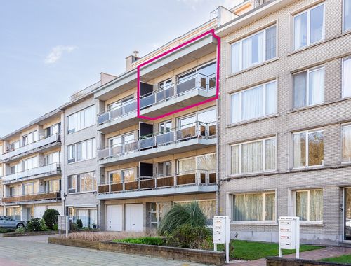                                         Appartement à vendre à Deurne, € 205.000

