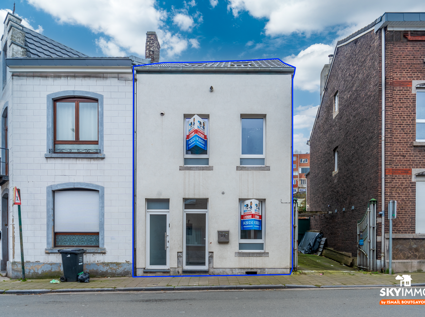 L'agence SKYIMMO vous propose cette jolie maison 3 chambres d'une superficie totale  136m2 située dans un quartier calme  a OUGRÉE HAUT  , ce bien est