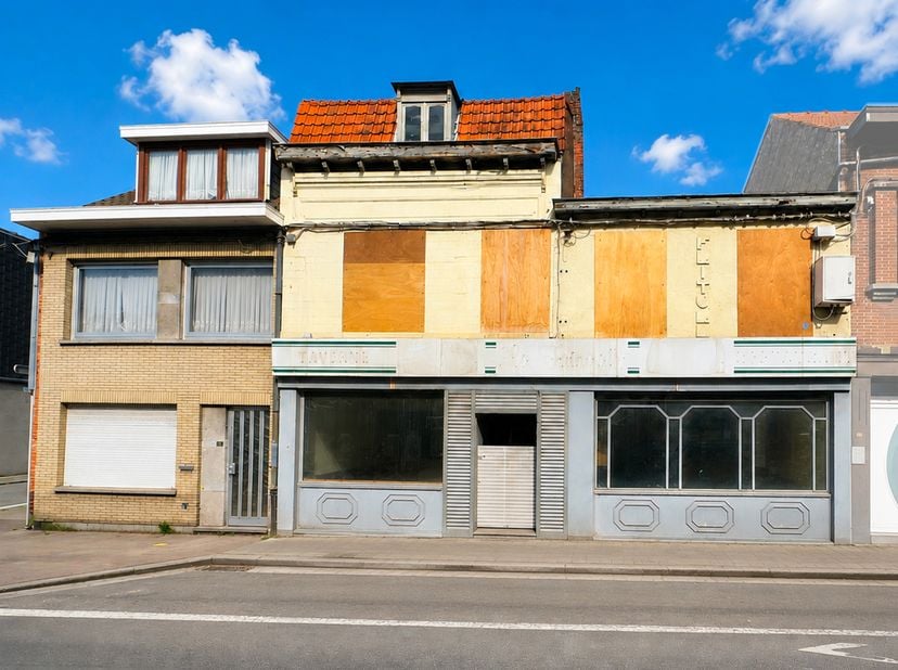 Huis te koop
                    in 7700 Moeskroen