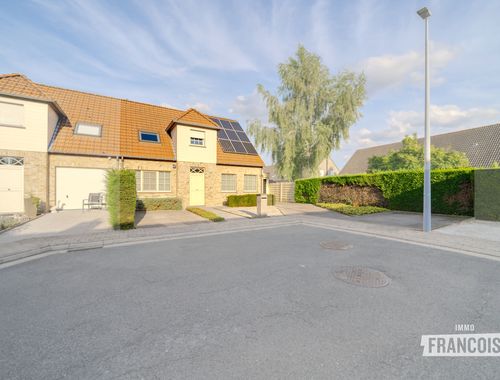                                         Koppelwoning te koop in Wervik, € 435.000

