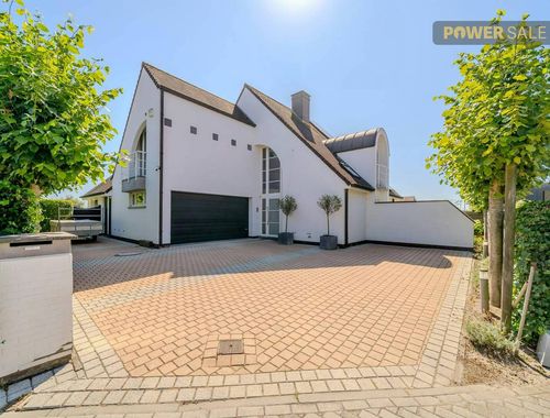                                         Villa te koop in Heist-aan-Zee, € 1.375.000
