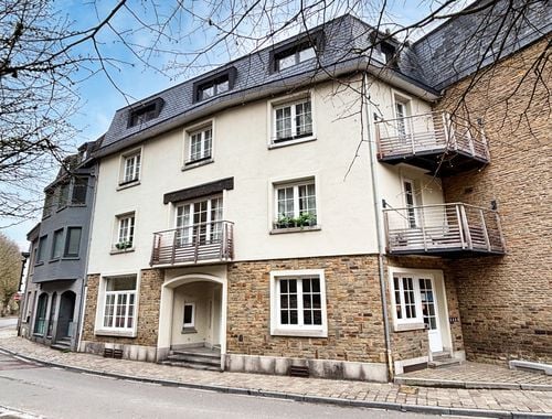                                         Immeuble d'appartements à vendre à La Roche-en-Ardenne, € 720.000
