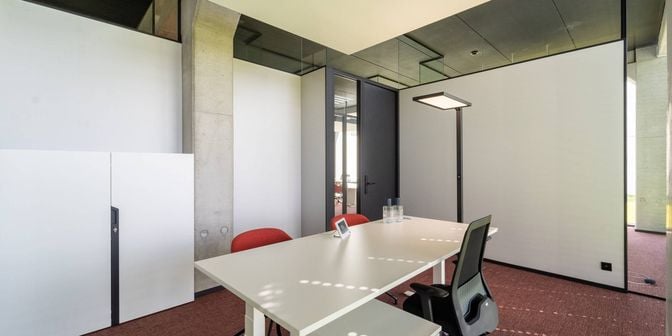 Bedrijfsvastgoed te huur in Houtskoolstraat 16, 8800 Roeselare