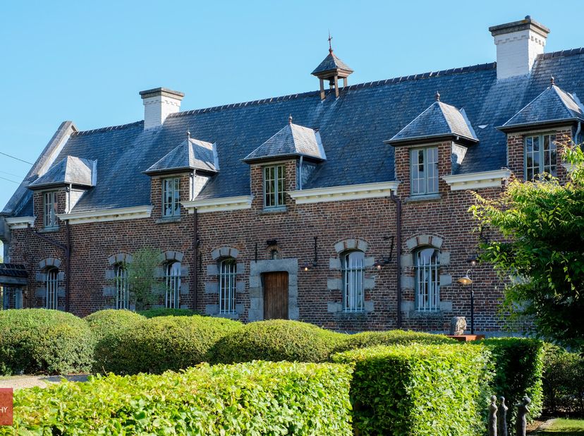 Bedrijfsvastgoed te koop in ,
                    7890 Ellezelles