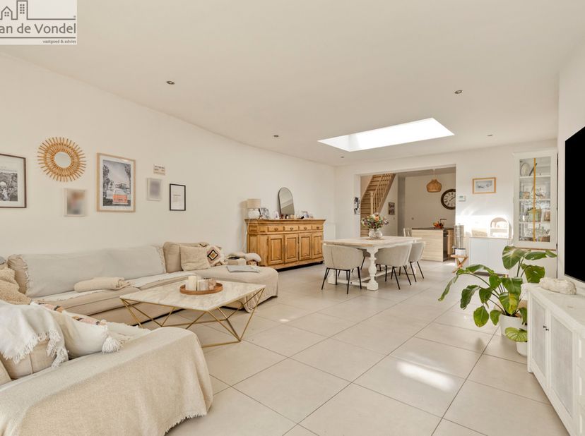 Huis te koop in Nieuwstraat 70,
                    9470 Denderleeuw