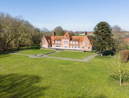                                         Villa te koop in Deerlijk, € 1.995.000
